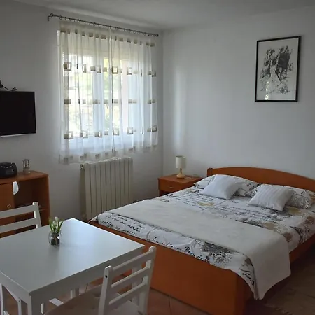 Apartament Max With Parking *