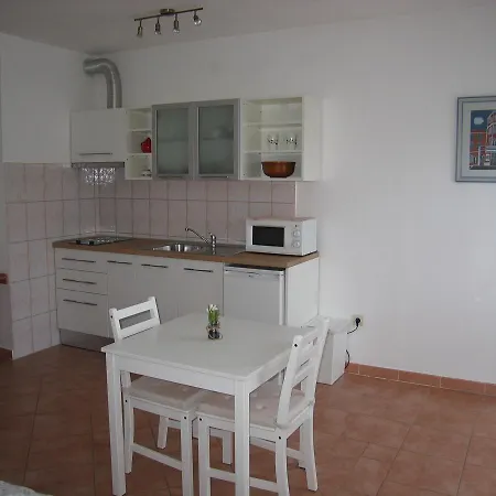 Max With Parking Apartamento